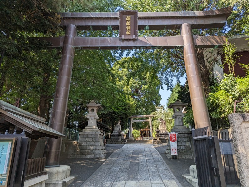 新宿諏訪神社1