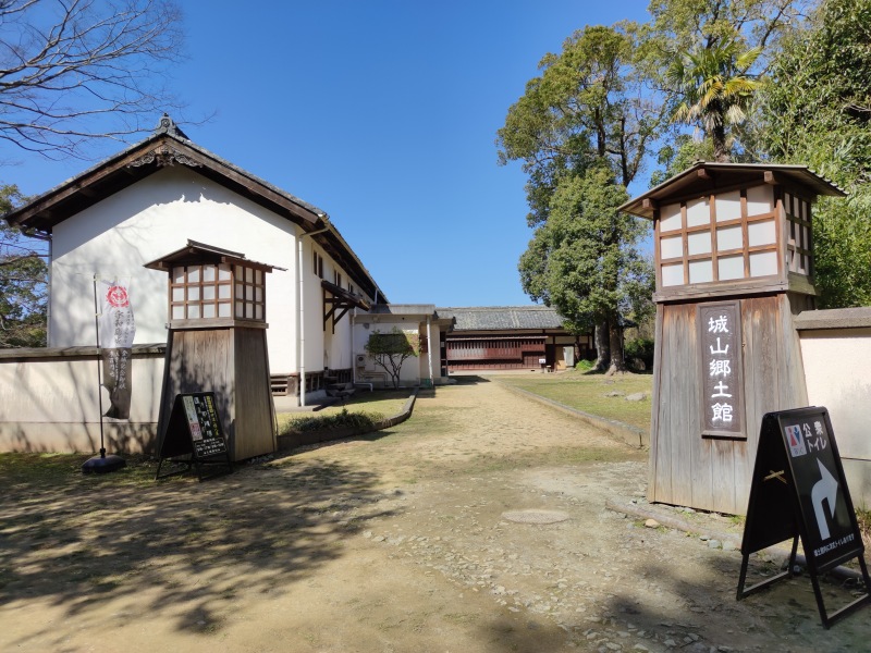 宇和島城 城山郷土館