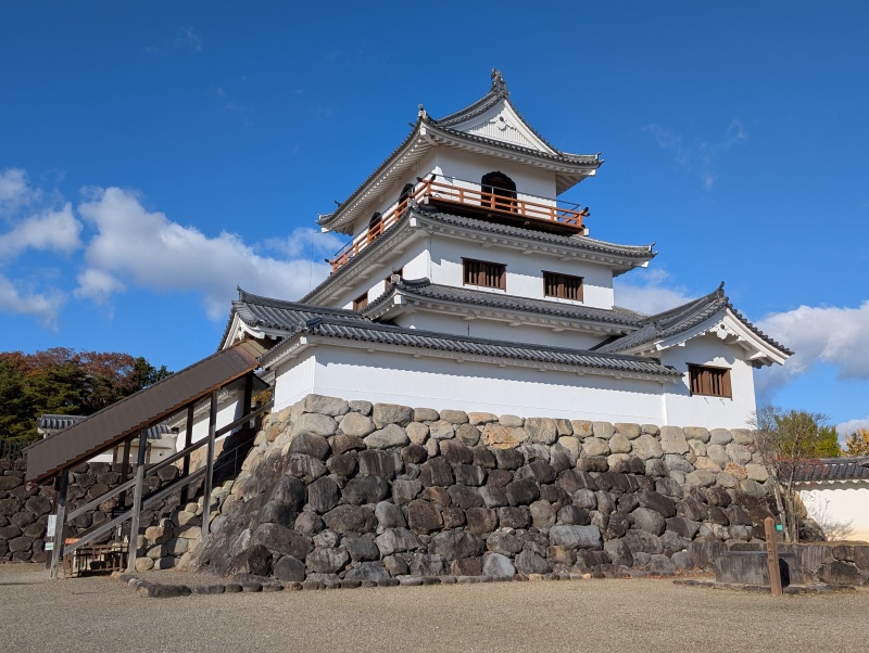 白石城 三階櫓 外観