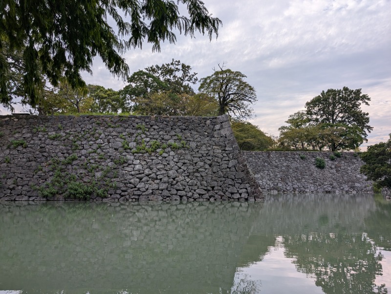 八代城 三階櫓跡の石垣