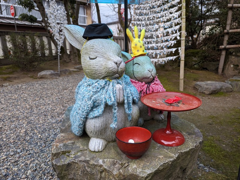 五泉八幡宮 境内全景 参道と社殿の様子